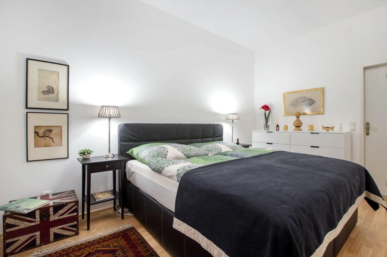 Apartment Schottenring Wien Exteriör bild